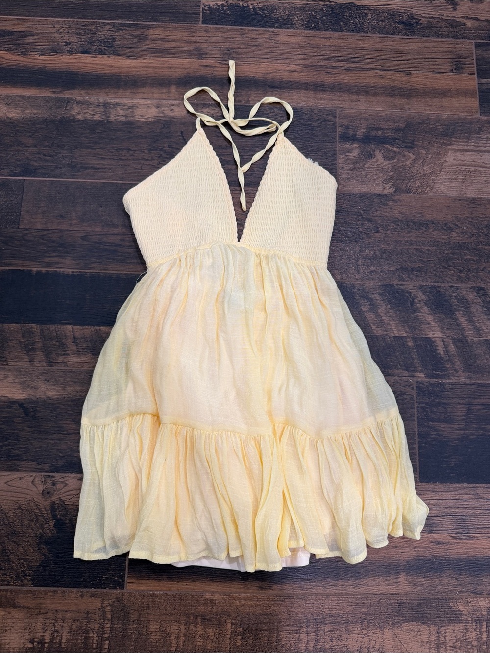 Windsor Pale Yellow Halter Mini Dress NWT